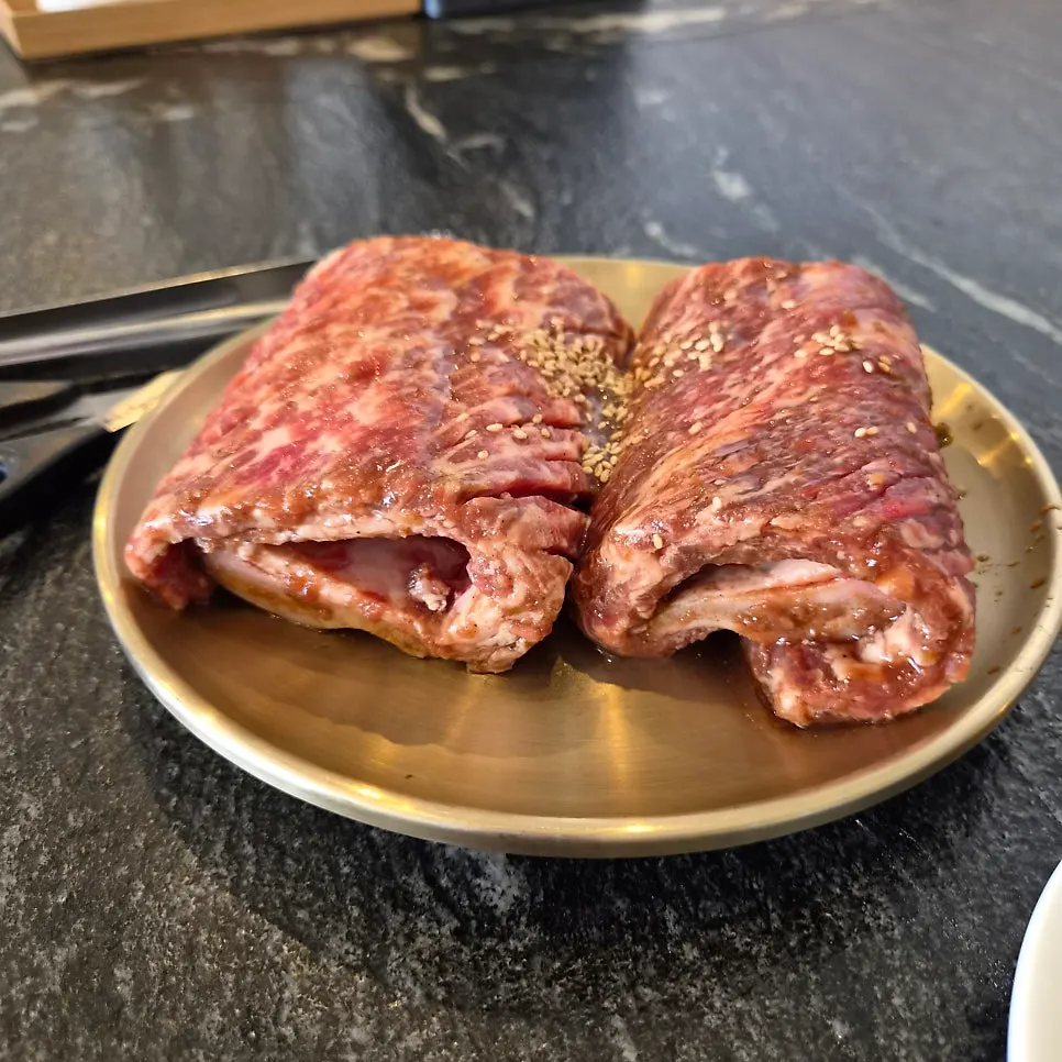 배즙을 뿌린 소양념왕갈비 2대