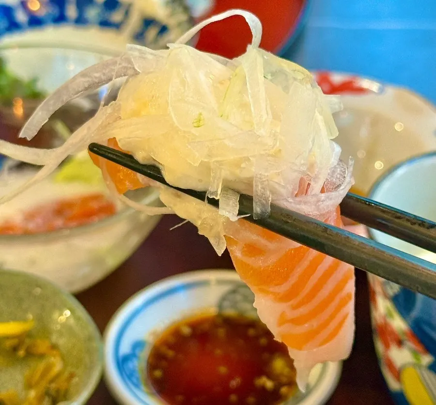 Plate of 9-piece assorted sushi