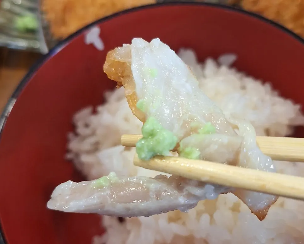Salt-grilled black cod served with wasabi