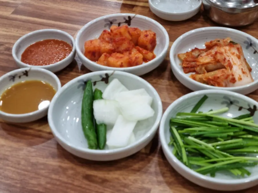 정구지 깍두기 김치 기본 반찬