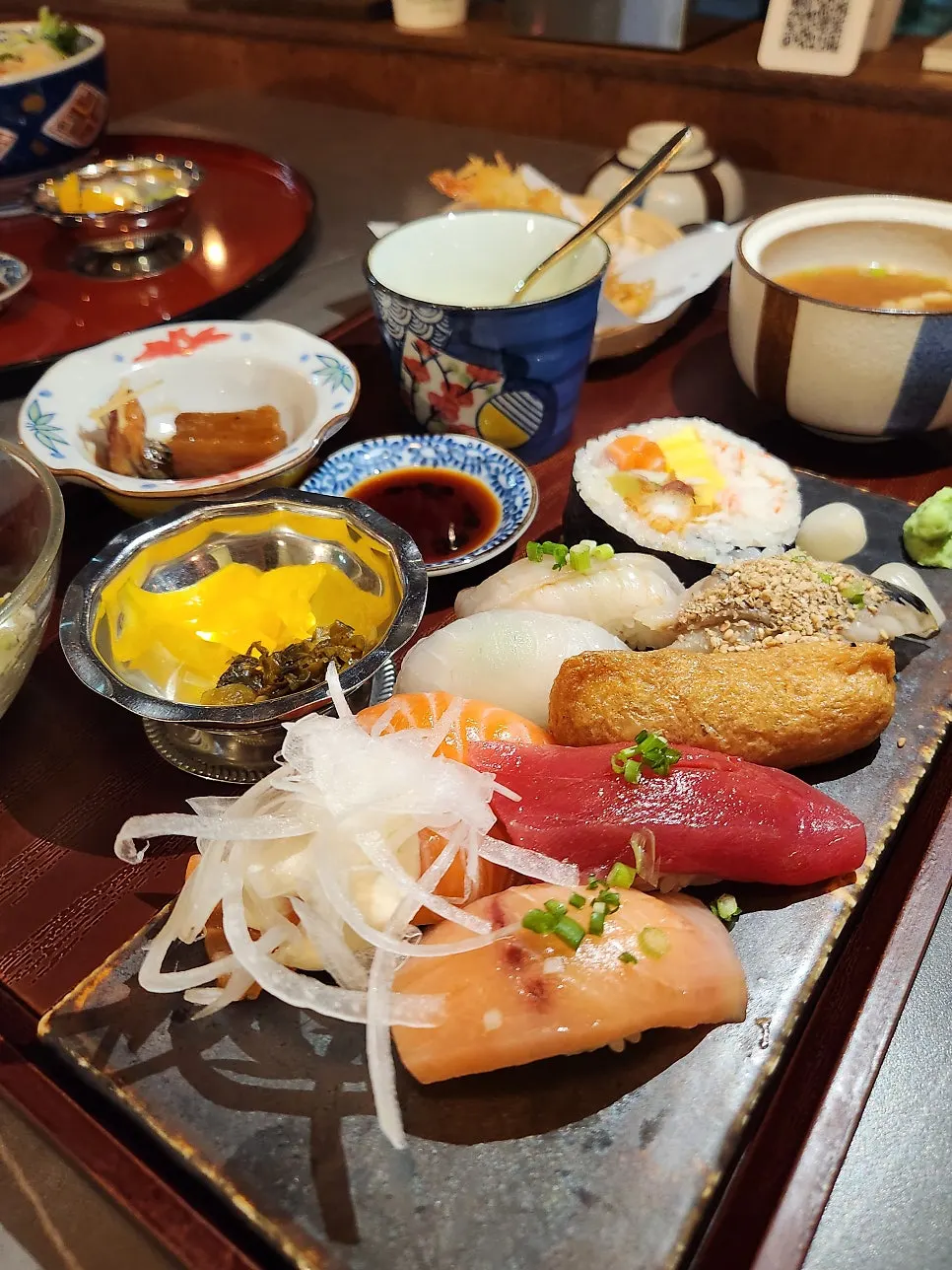 Sushi set spread at Min Cook Dasima
