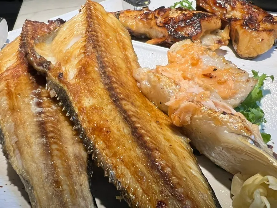 통째로 나온 임연수 한마리 소금구이