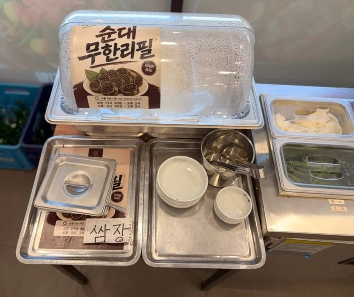Steamer at the self-serve bar with unlimited sundae refills