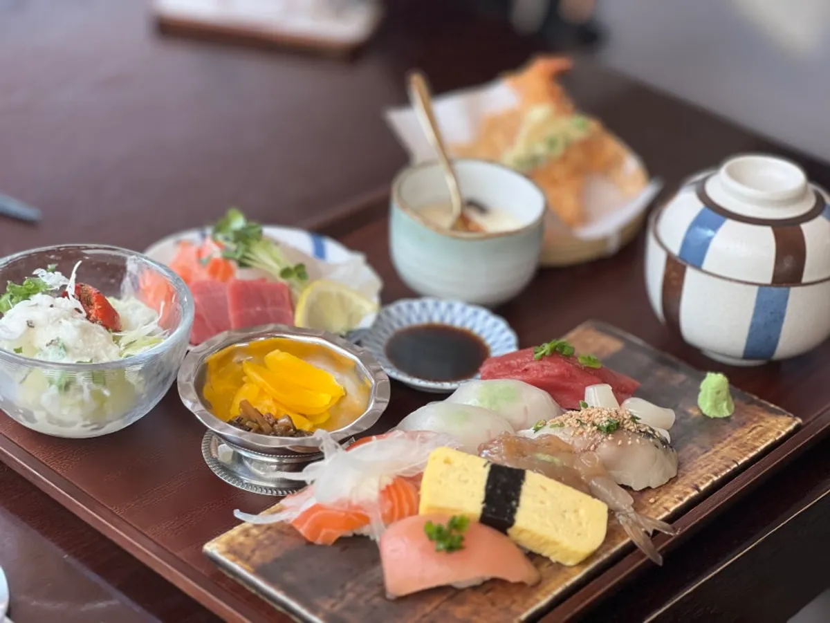 Main image of Min Cook Dasima, a Japanese restaurant near Hwajeong Station