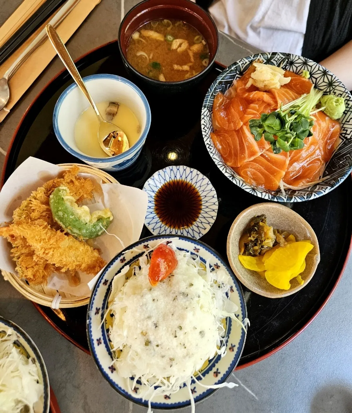 화정맛집민쿡다시마 사케동정식 한 상 대표 사진