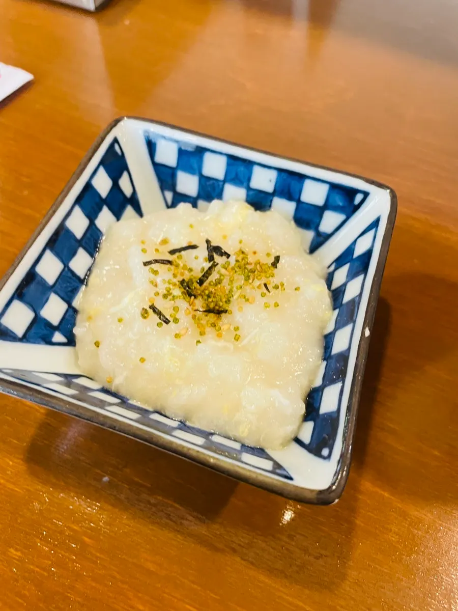 Porridge served before the meal
