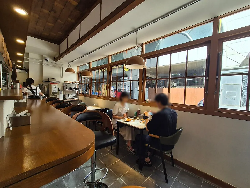 Interior view of Min Cook Misoyaki