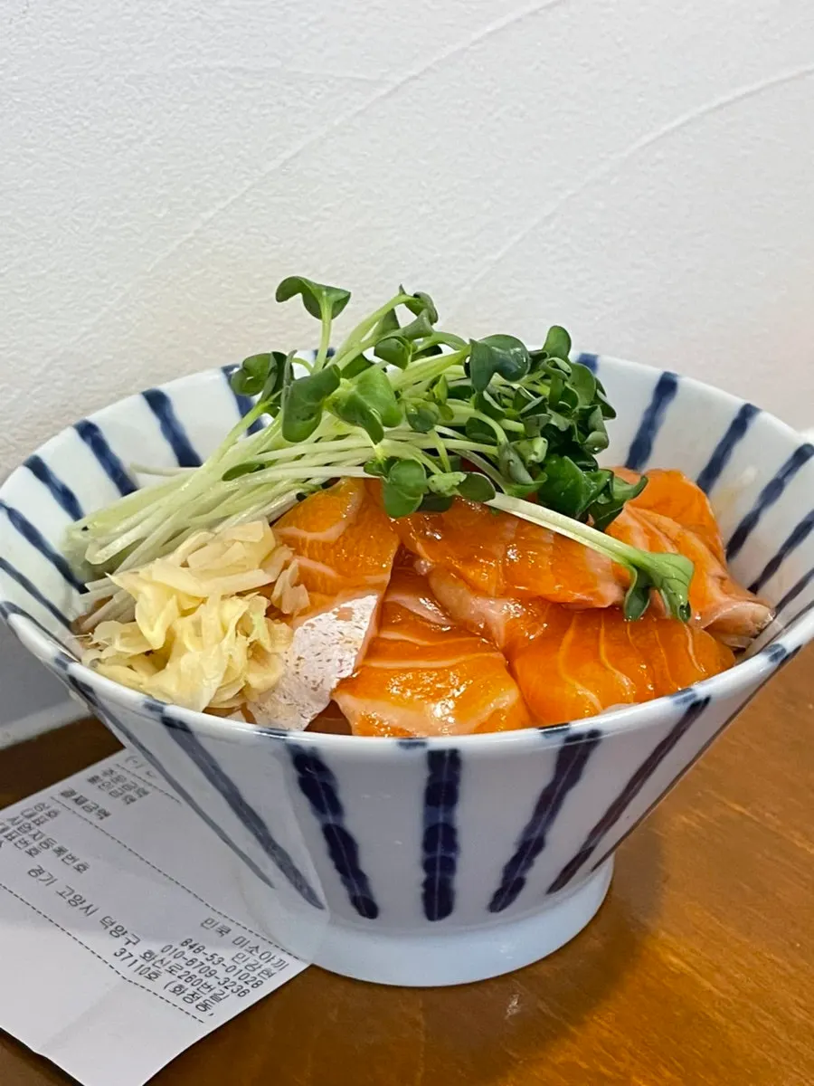 A spoonful of sake-don