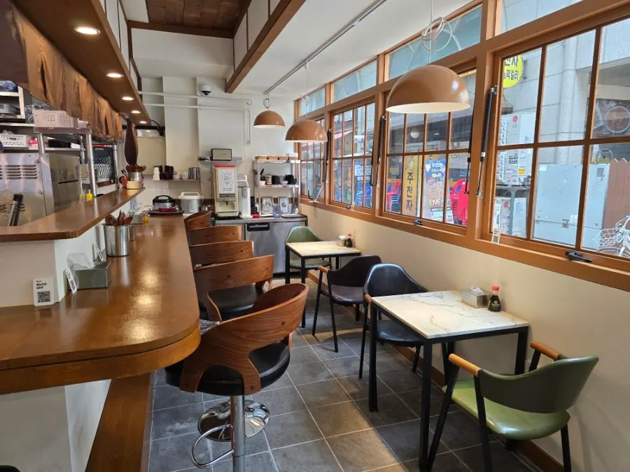 View of the dining hall with solo seats