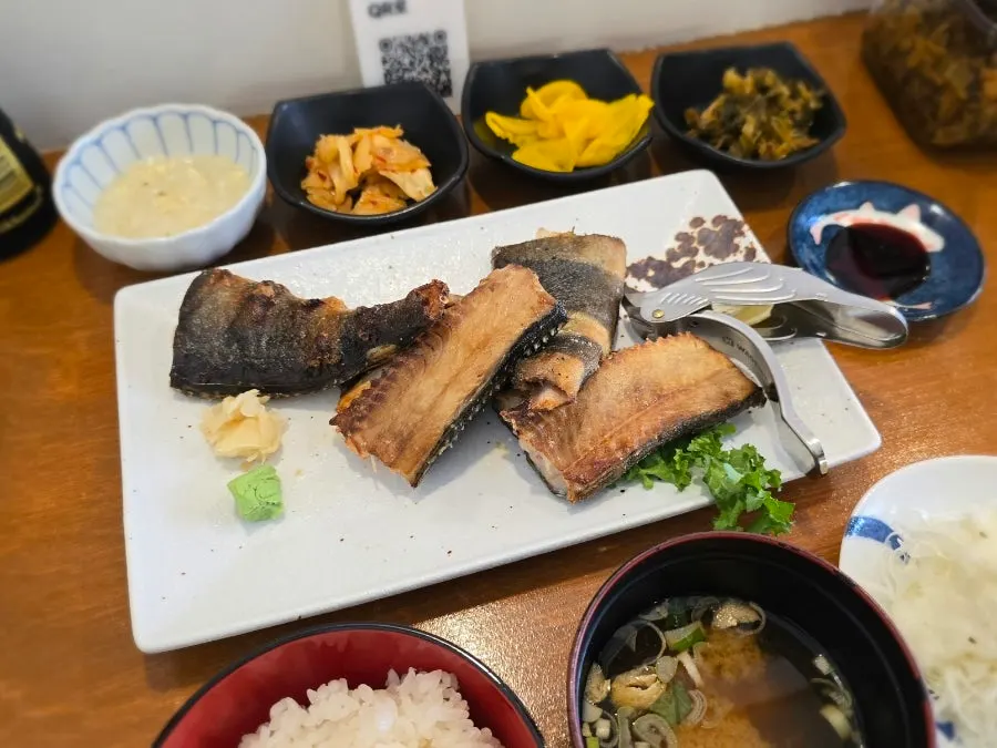 Table at Min Cook Misoyaki after finishing the meal