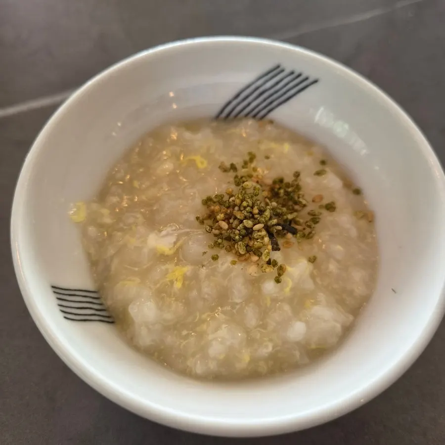 Warm egg porridge served before the meal