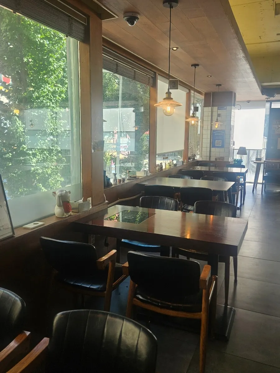 Spacious, clean interior seating at Min Cook Dasima