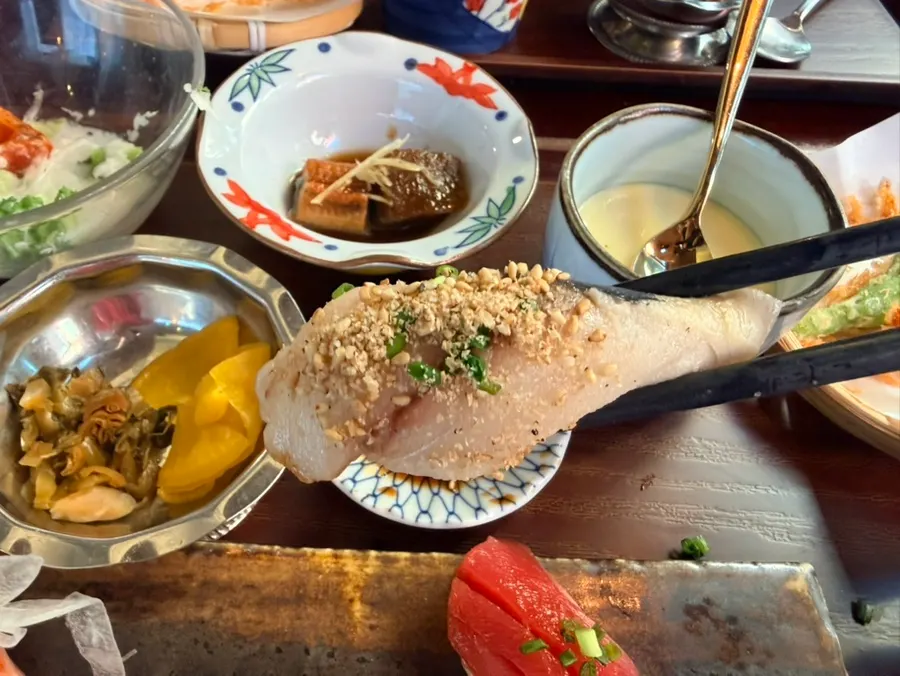 수제 계란초밥 한 점
