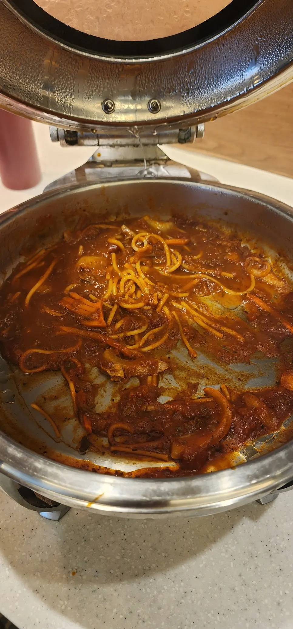 아이들이 좋아할 사이드 메뉴 진열대