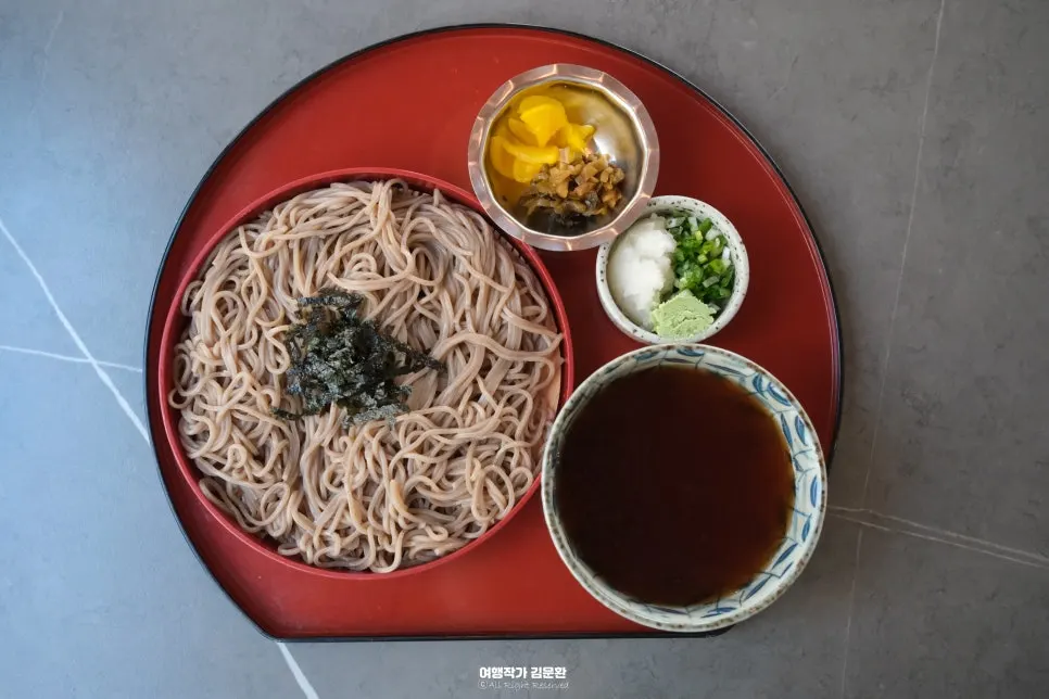 Warm egg porridge
