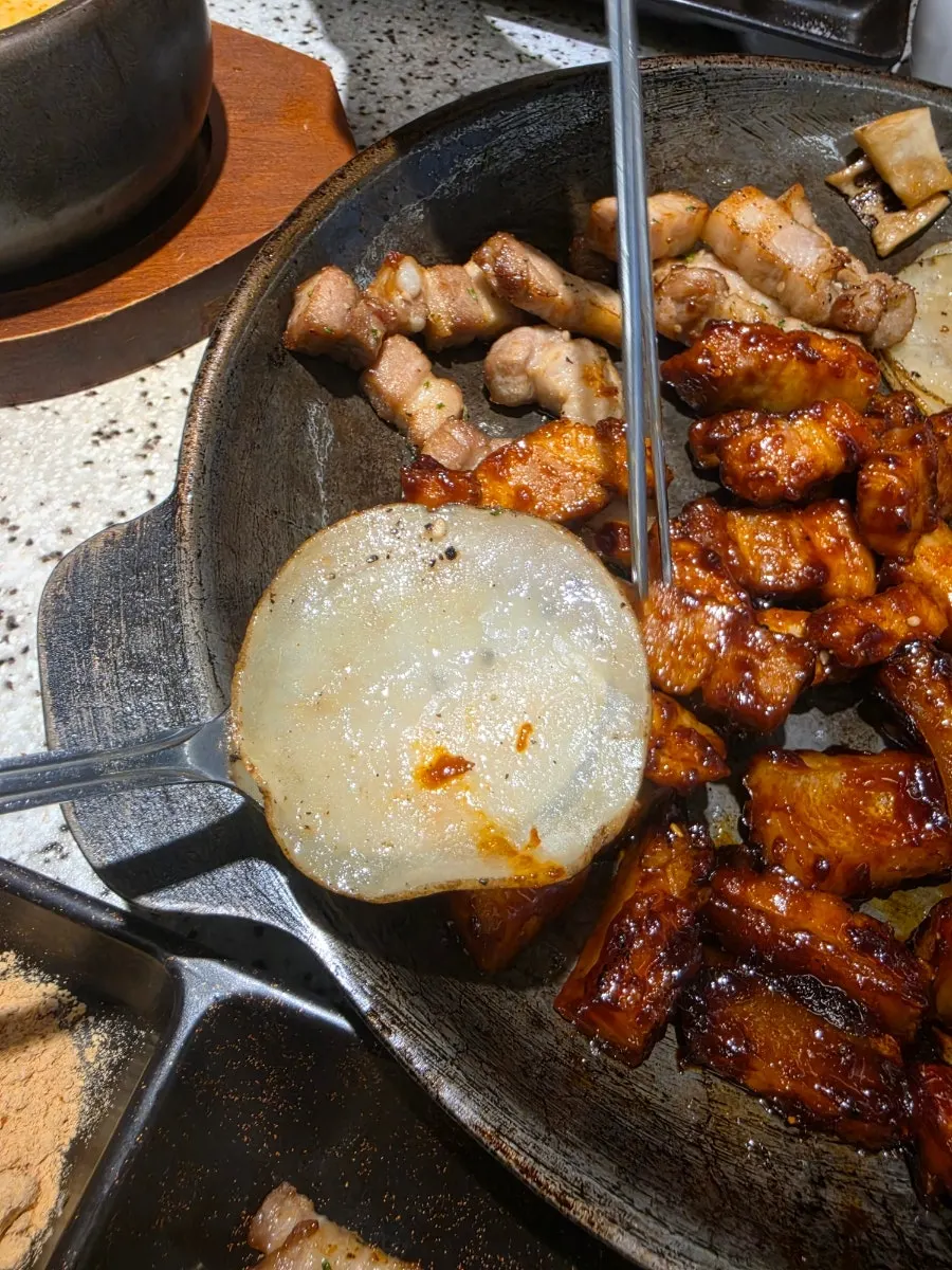 인덕션 위 숯불고추장삼겹살