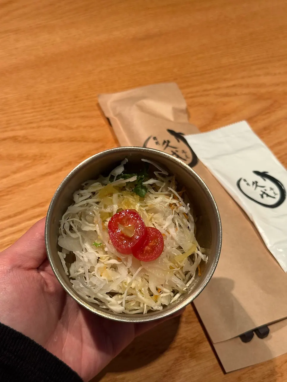 Pre-meal salad and tempura at Shunsaikubo Hwamyeong