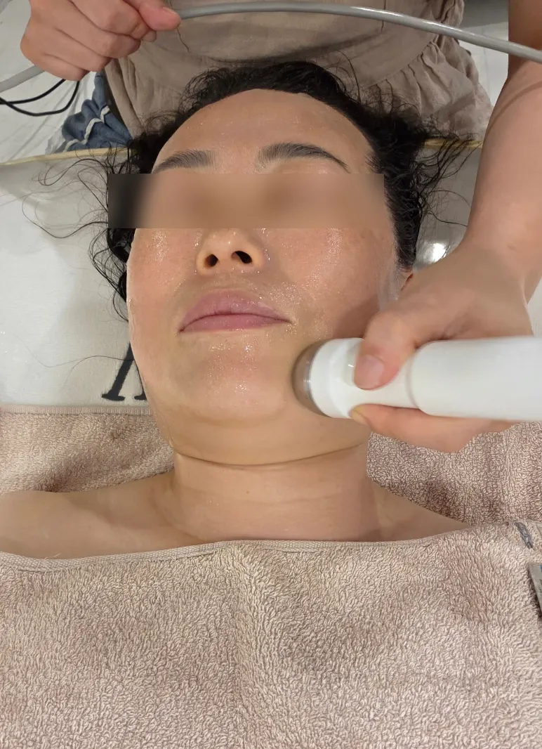 Water Drop Lifting face-line care