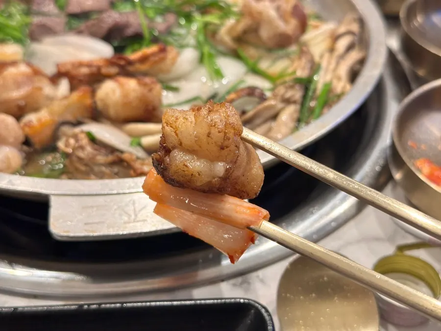 Crispy-grilled daechang and makchang