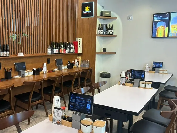 마두역과 정발산역 사이 황제초밥 일산본점 외부 전경