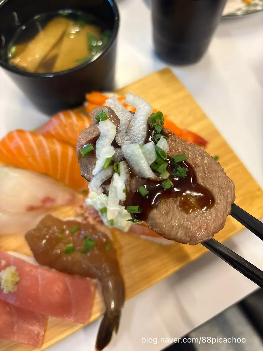 Aged sushi topped with thick fish slices
