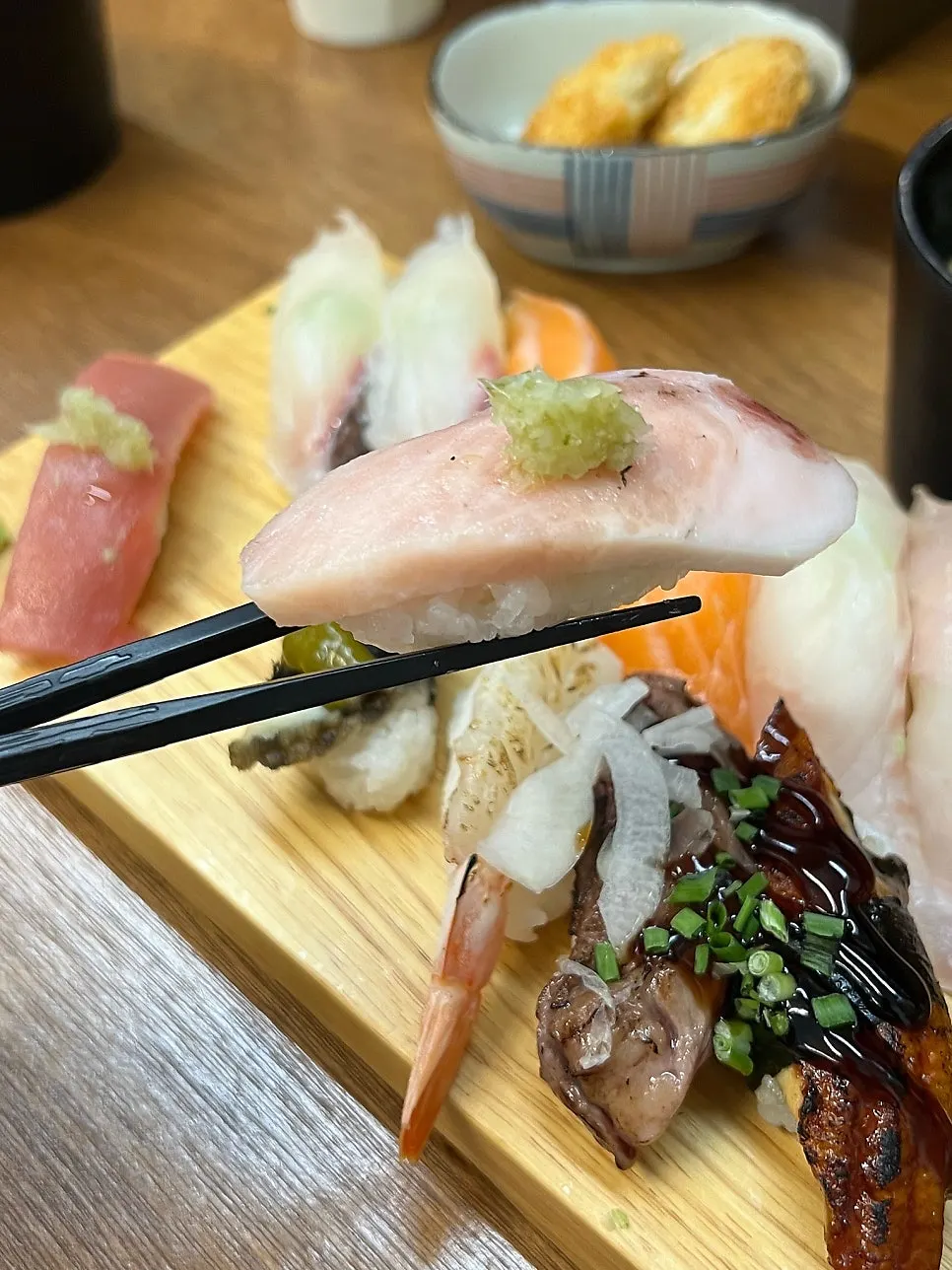 Plate of VIP Sushi 12 pieces