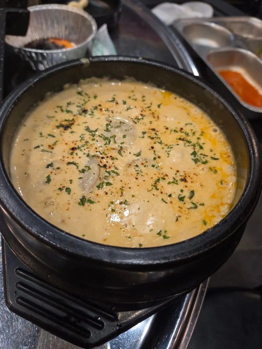 A bowl of truffle scallop risotto