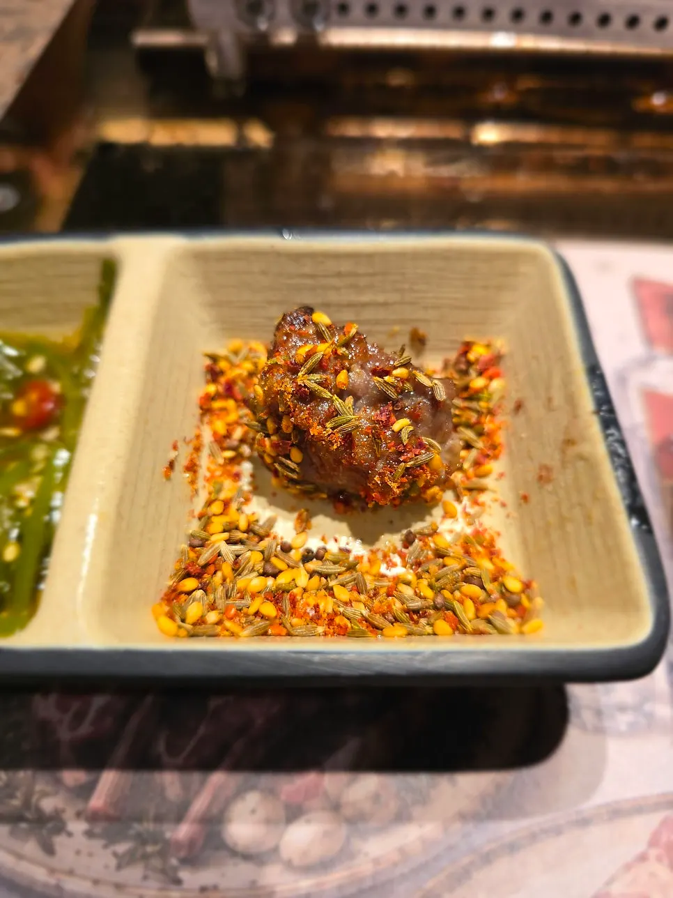 A piece of shoulder rack picked up with chopsticks
