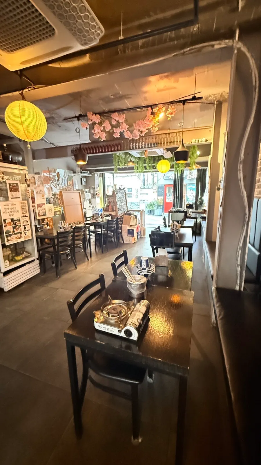 화룡주점 매장 입구 쪽 전경
