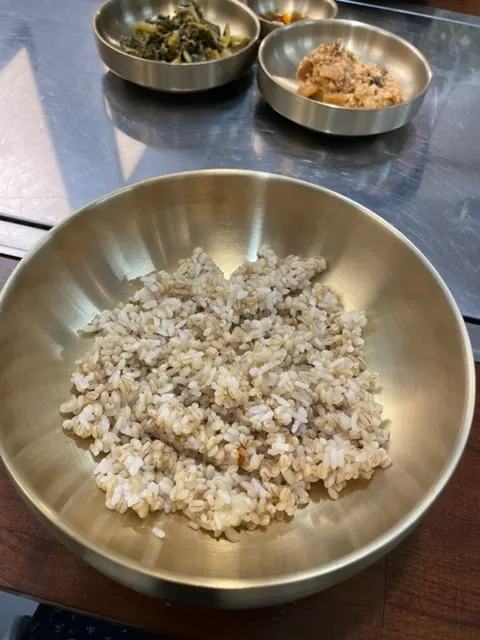 Set meal including barley rice and doenjang-jjigae