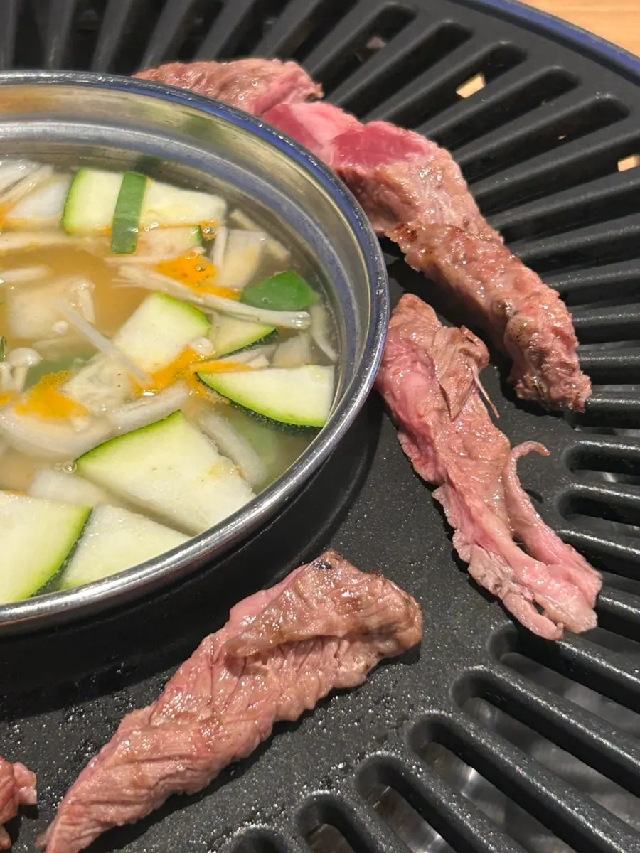 Pre-grilled galbisal and salchisal
