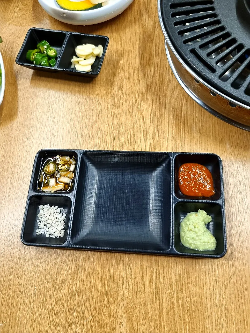 Special small plate for ssamjang, salt, and wasabi