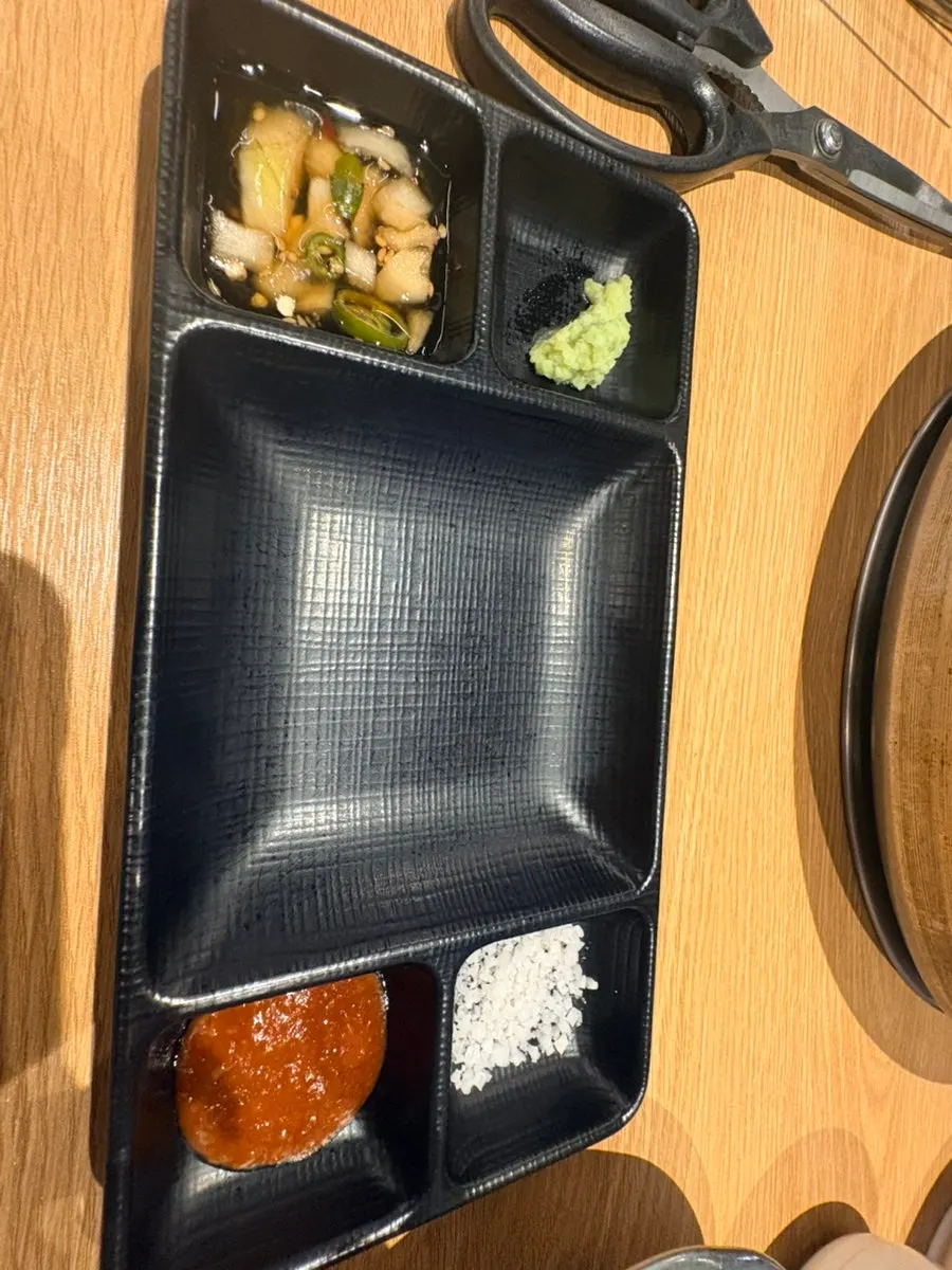 신선하고 고소한 한우 육회