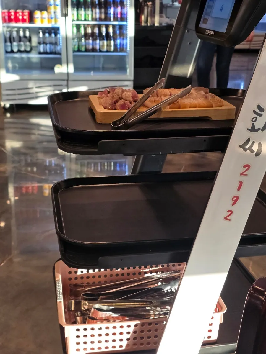 Side dish containers prepared at the self-serve bar