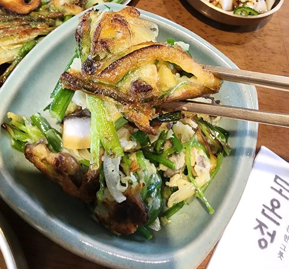 Crispy meat-and-chive pancake