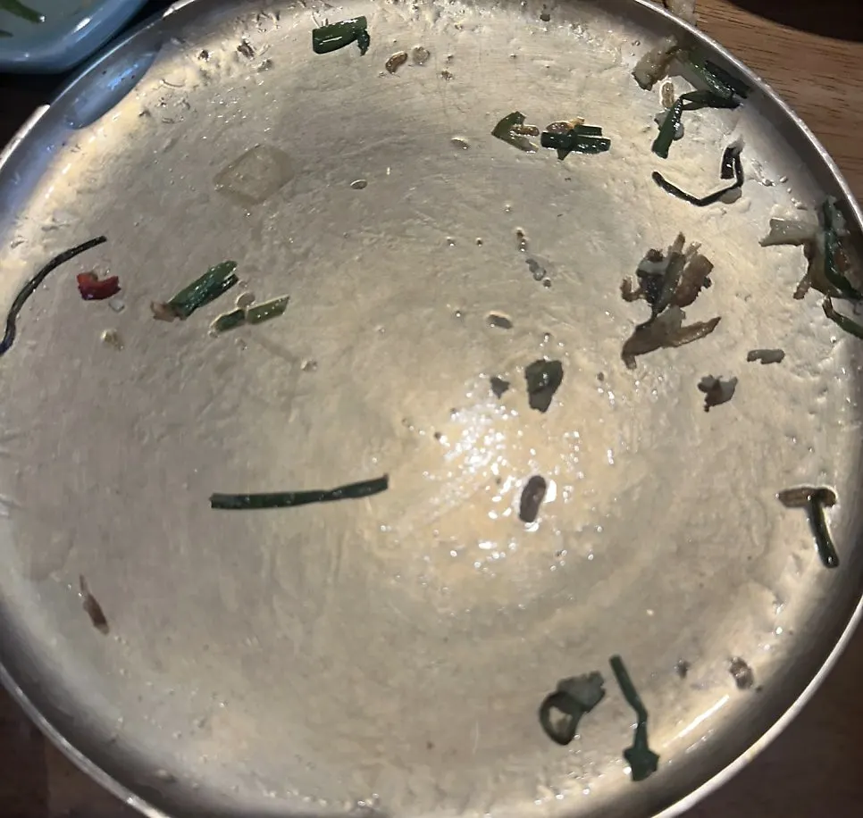 Meat-and-chive pancake with shiitake mushrooms and chives