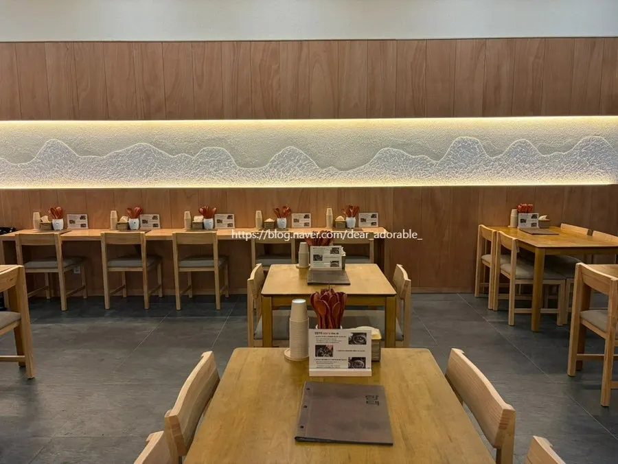 Spacious interior tables at Hyangtaek Cheonan Buldang Branch