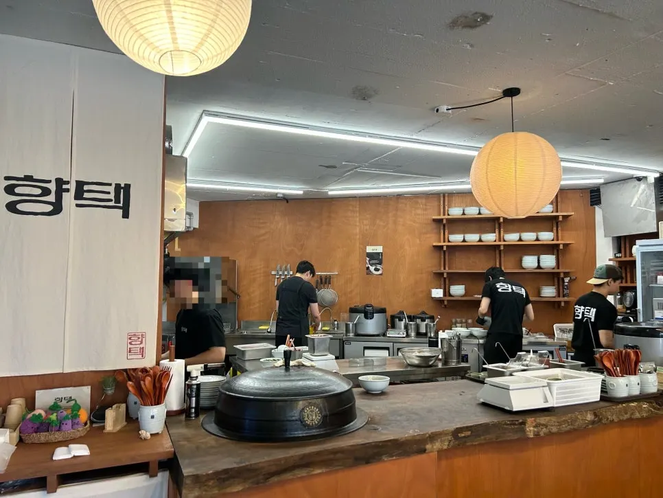 Open kitchen where you can watch the cooking process
