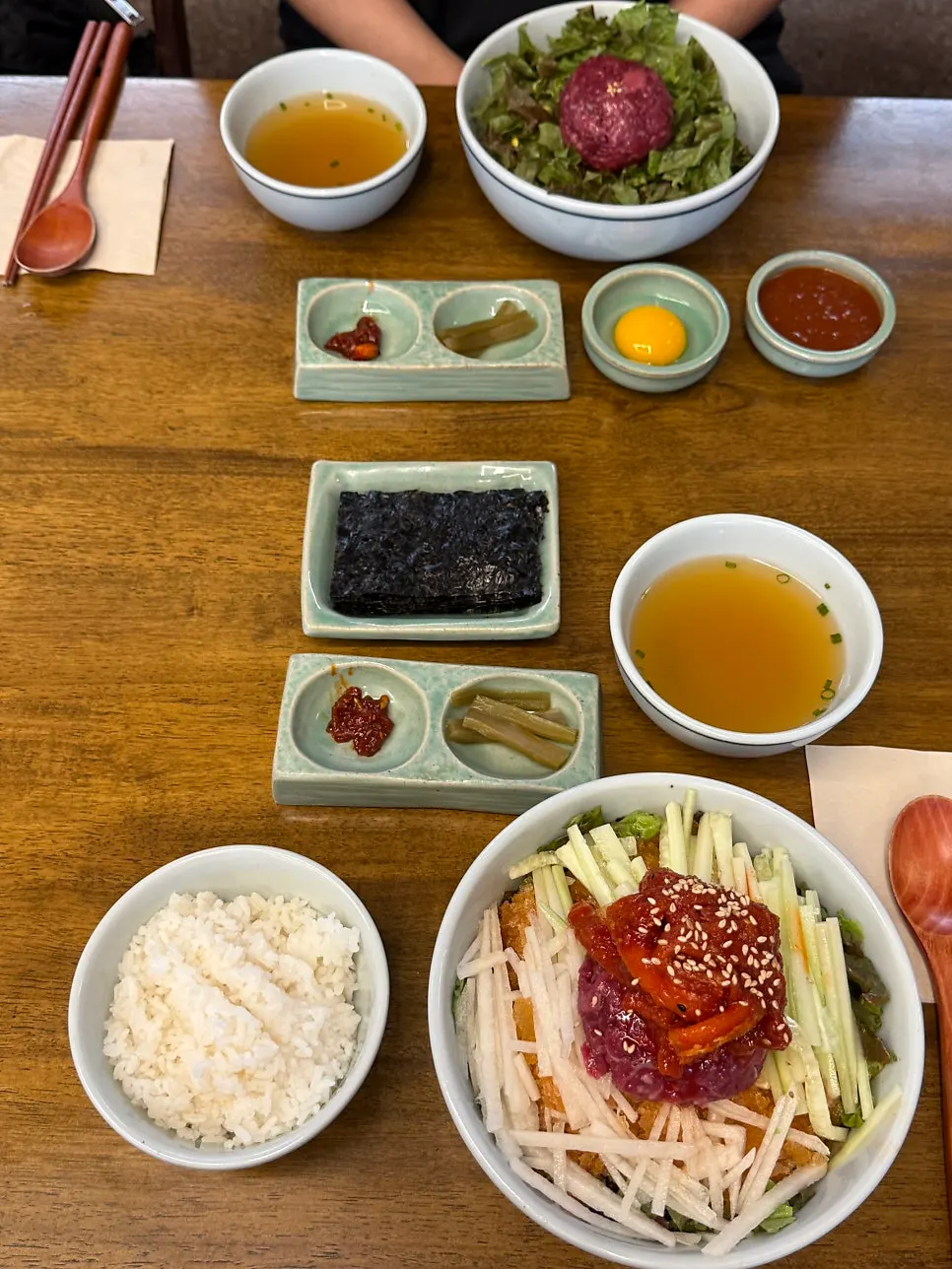 Guide on how to enjoy Hyangtaek's dishes