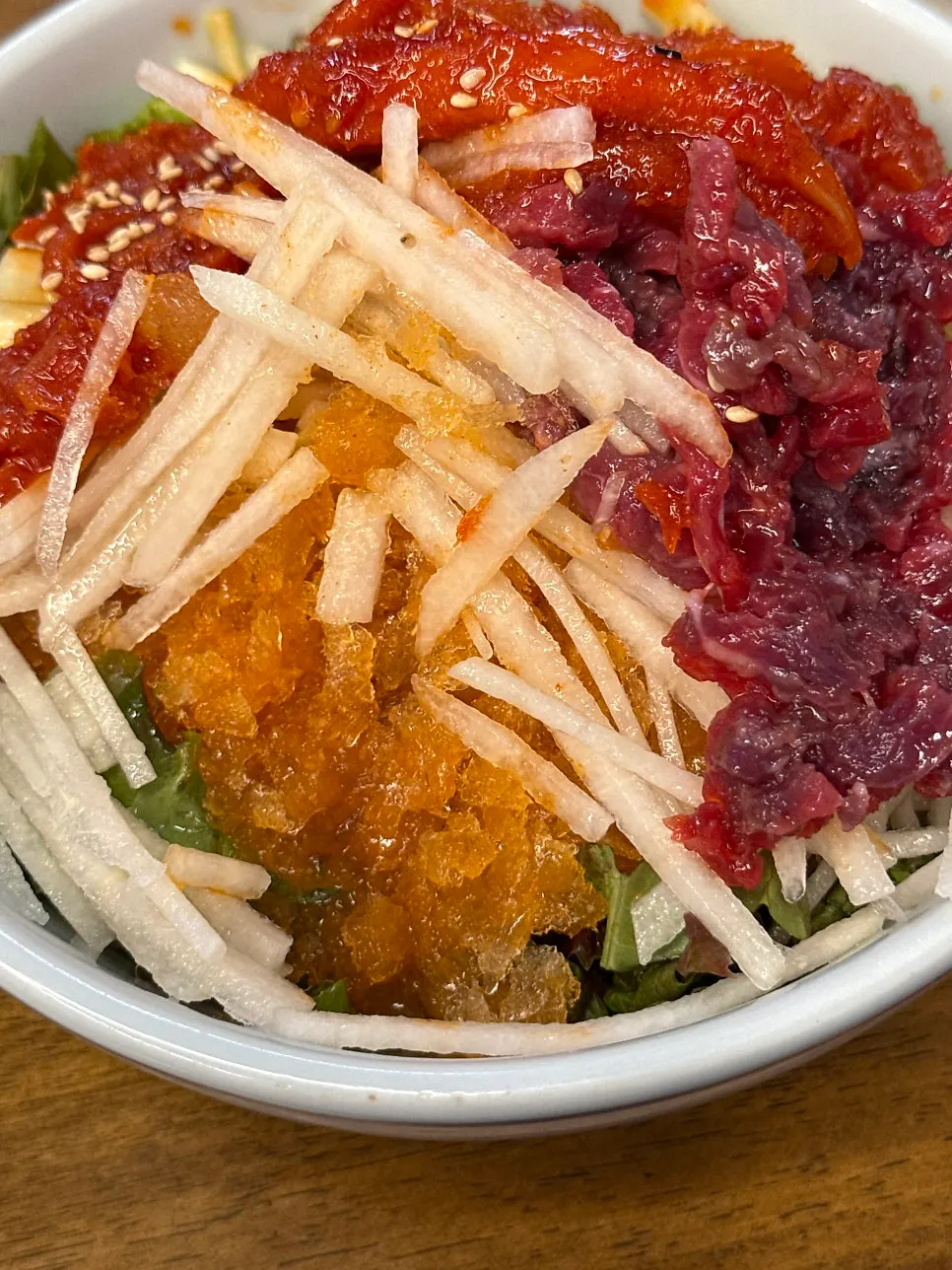 Generous raw beef piled on top of the mulhoe