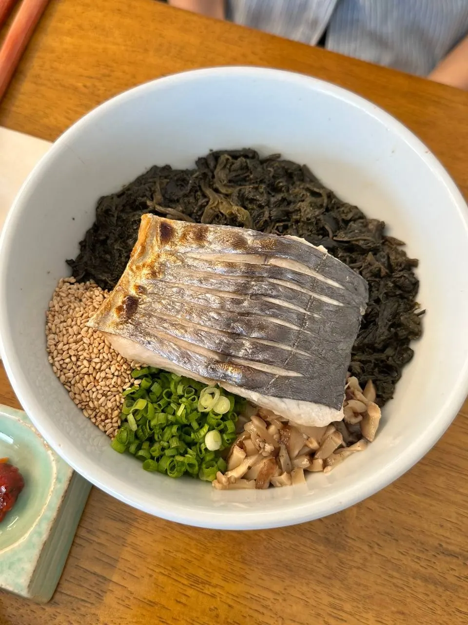 Two rice dishes served pot-rice style