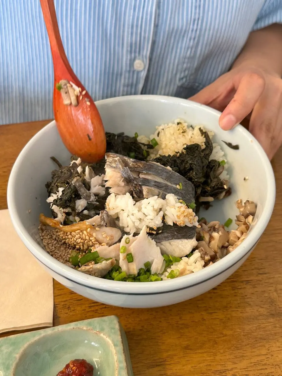 Ordered dishes served with side dishes