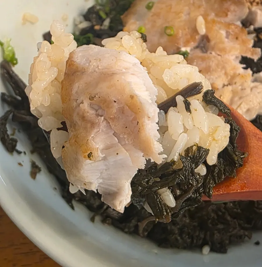 A golden-grilled piece of mackerel