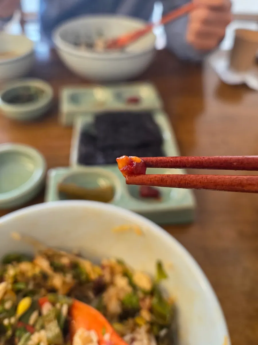 添えるのにぴったりな塩辛の副菜