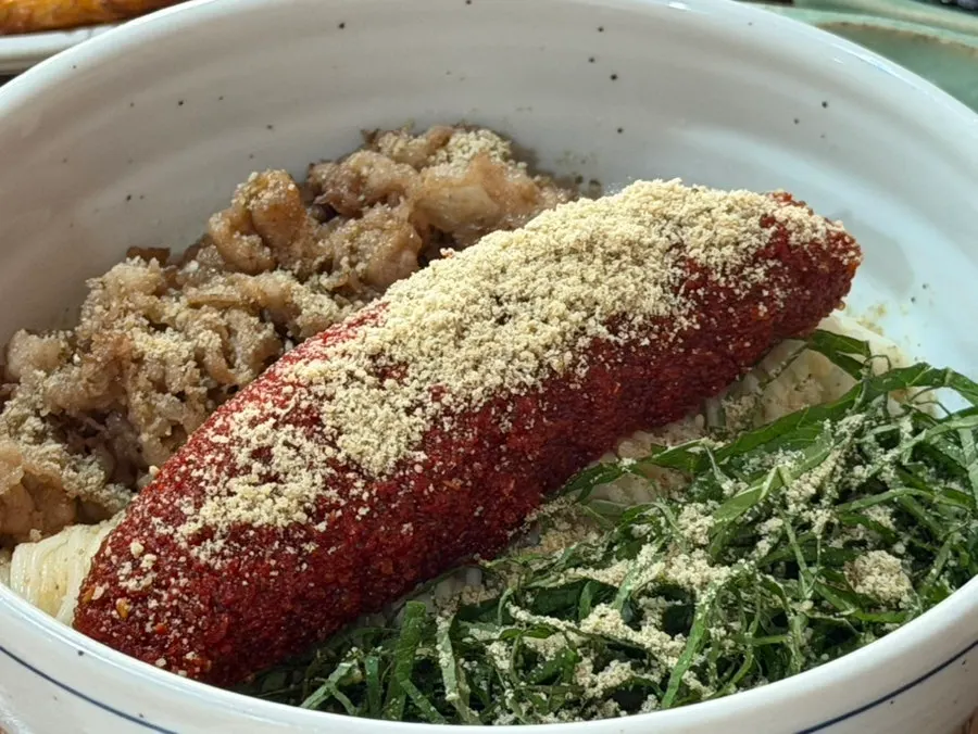 Herring roe bibim noodles after mixing