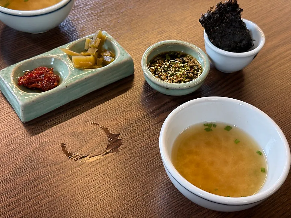 향택 기본반찬 세팅