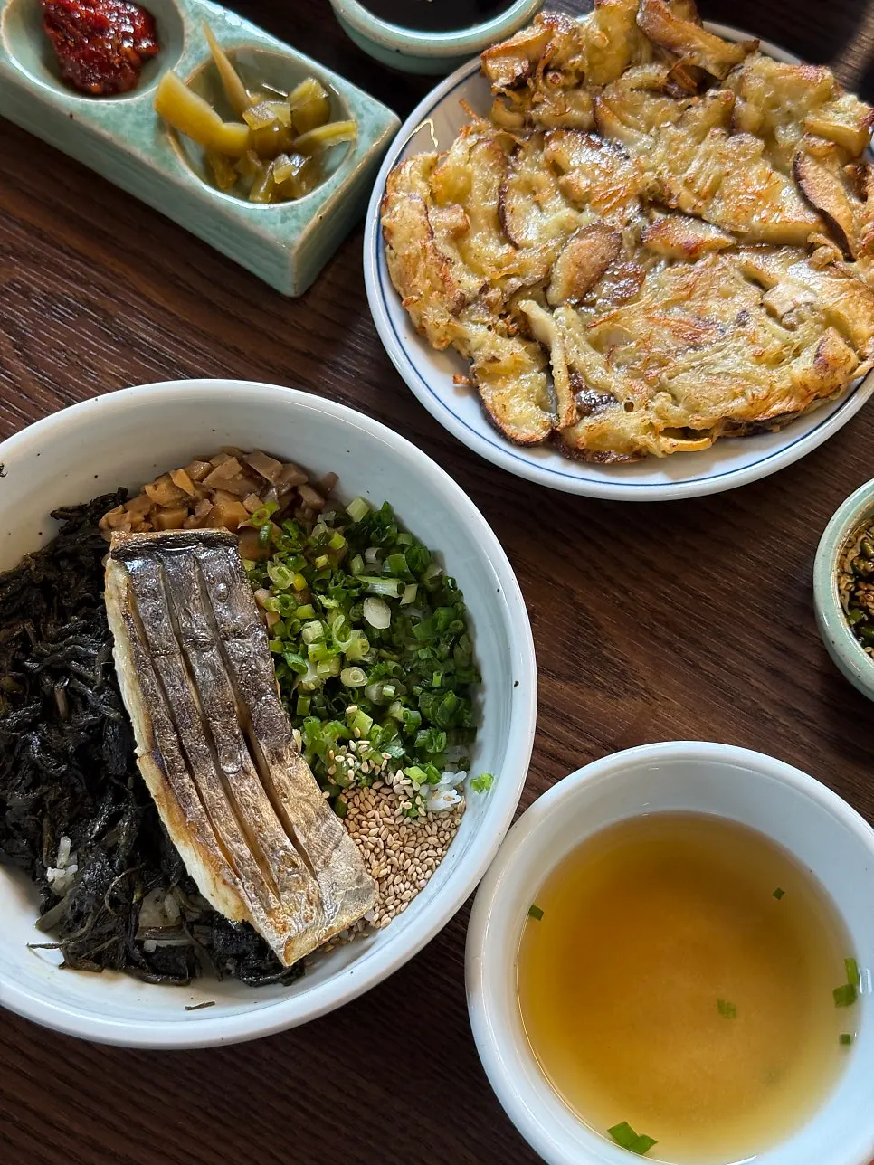 향택 경주점 식사 마무리 테이블