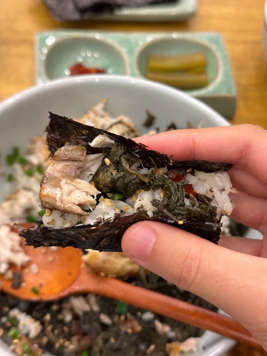 김에 싸 먹는 삼치곤드레밥 한 쌈