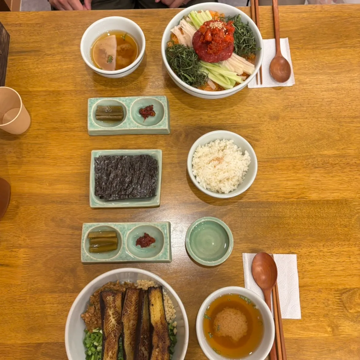 Signature Korean table setting at Hyangtaek Jeonpo Branch