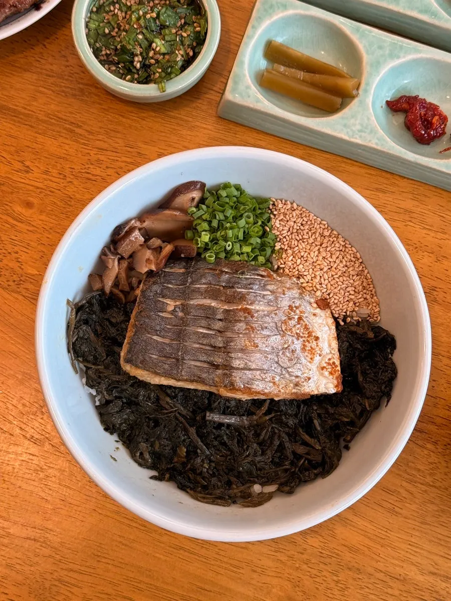 향택 삼치곤드레밥 한 그릇